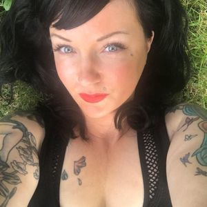 Meet your Posher, Leah